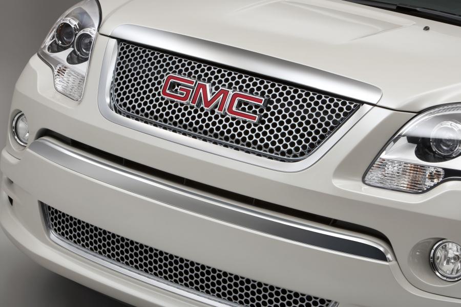 GMC Acadia Denali 2011 года  (фото 37 из 53)